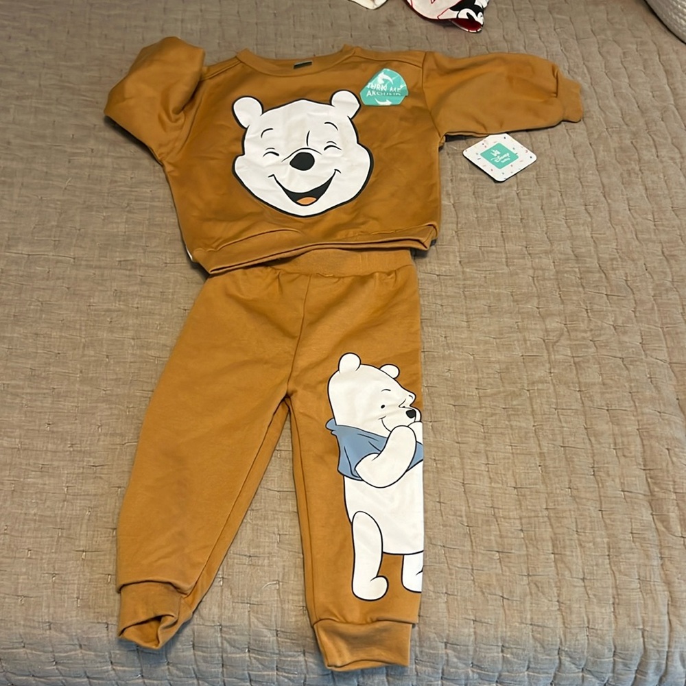Winnie the Pooh kids set 12 months